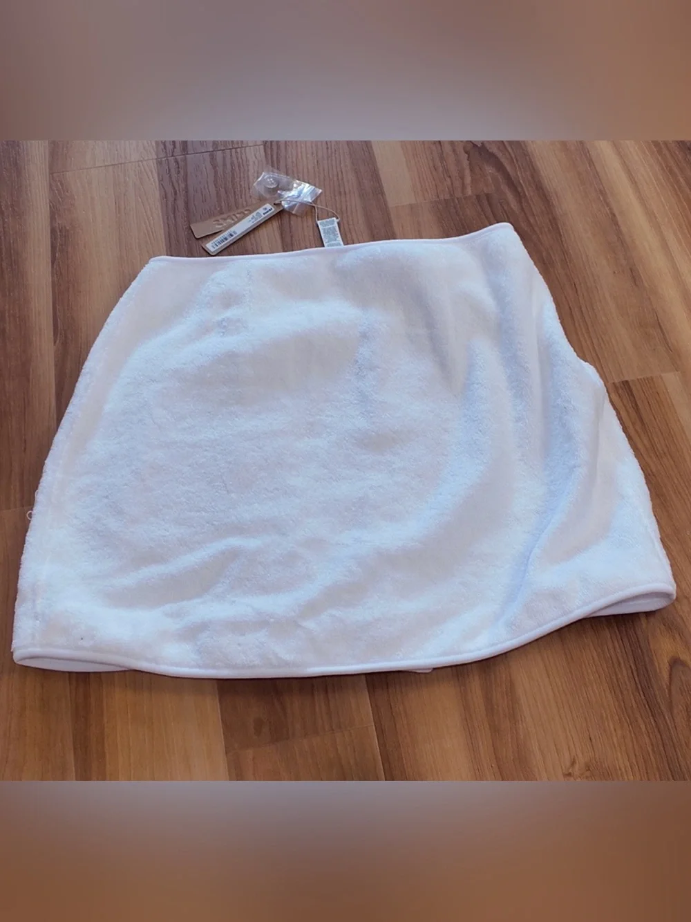 SKIMS Terry Cover Ups MINI WRAP SKIRT | Snow | M | NWT 🏷️